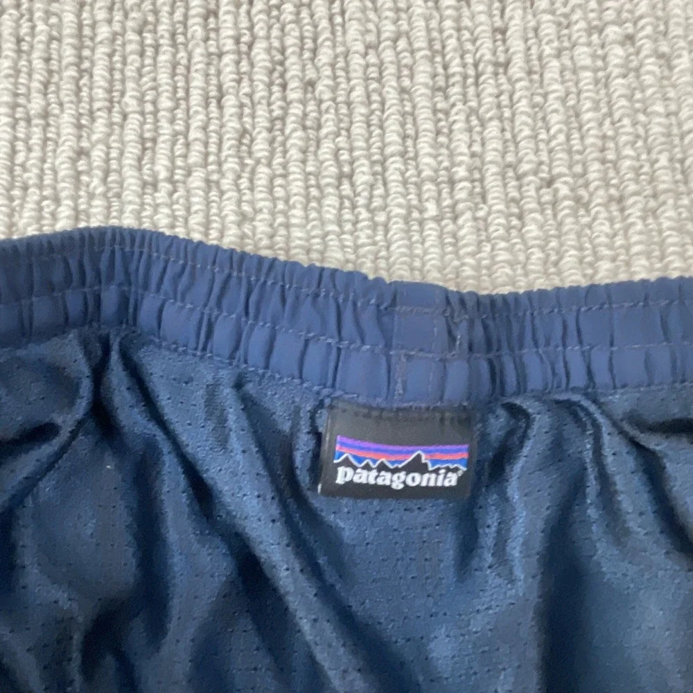 Patagonia Men's Size XS* 6